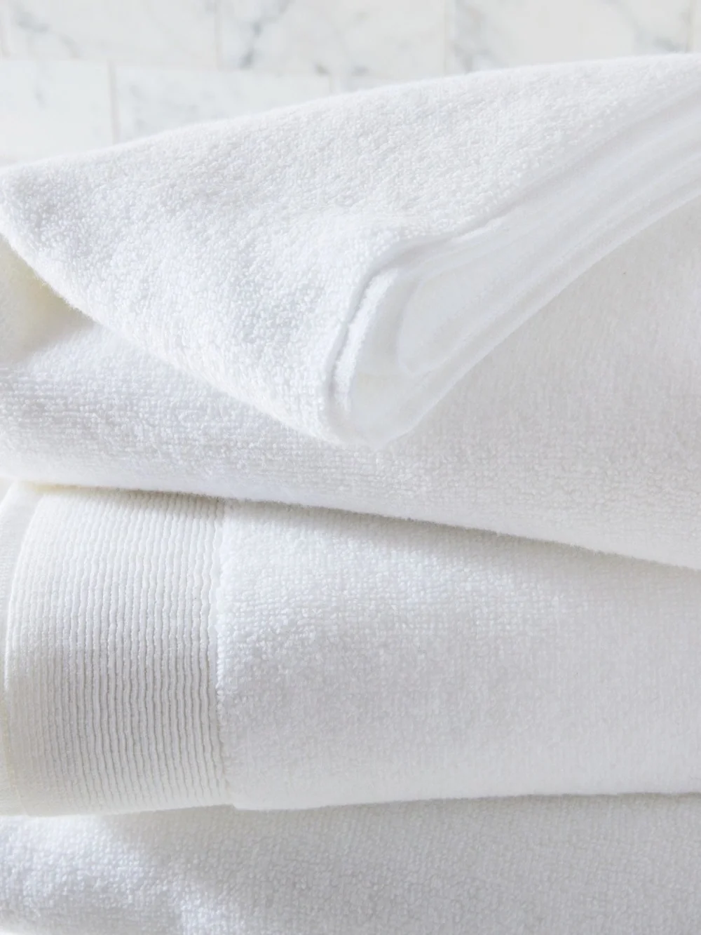 West Elm Plush Fibrosoft (1) Bath Sheet (2) Hand Towels